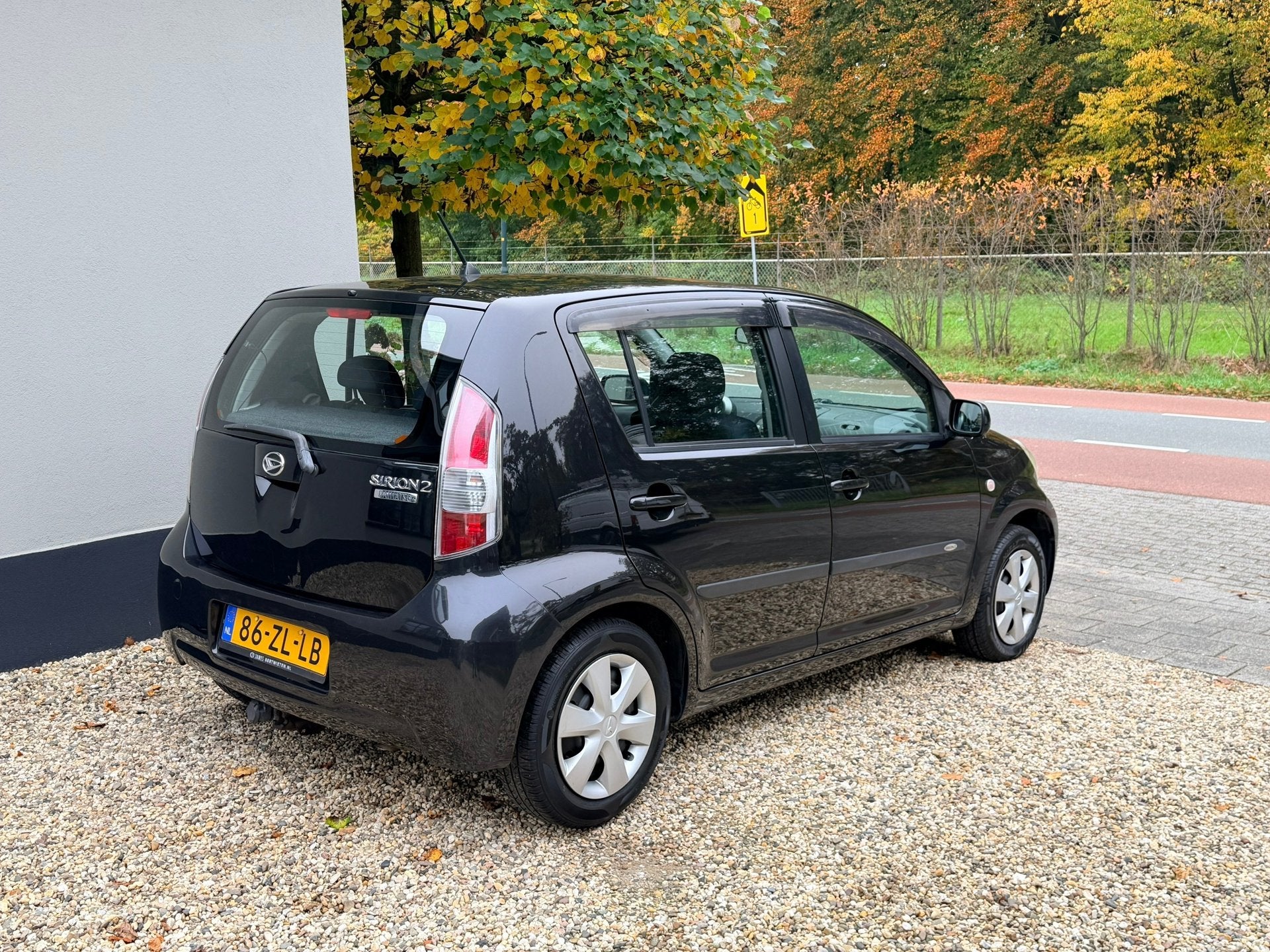 DAIHATSU Sirion 2 1.3-16V Prestige Airco! Apk 10-2027!, Auto's, Voorwielaandrijving, Stof, Gebruikt, Zwart