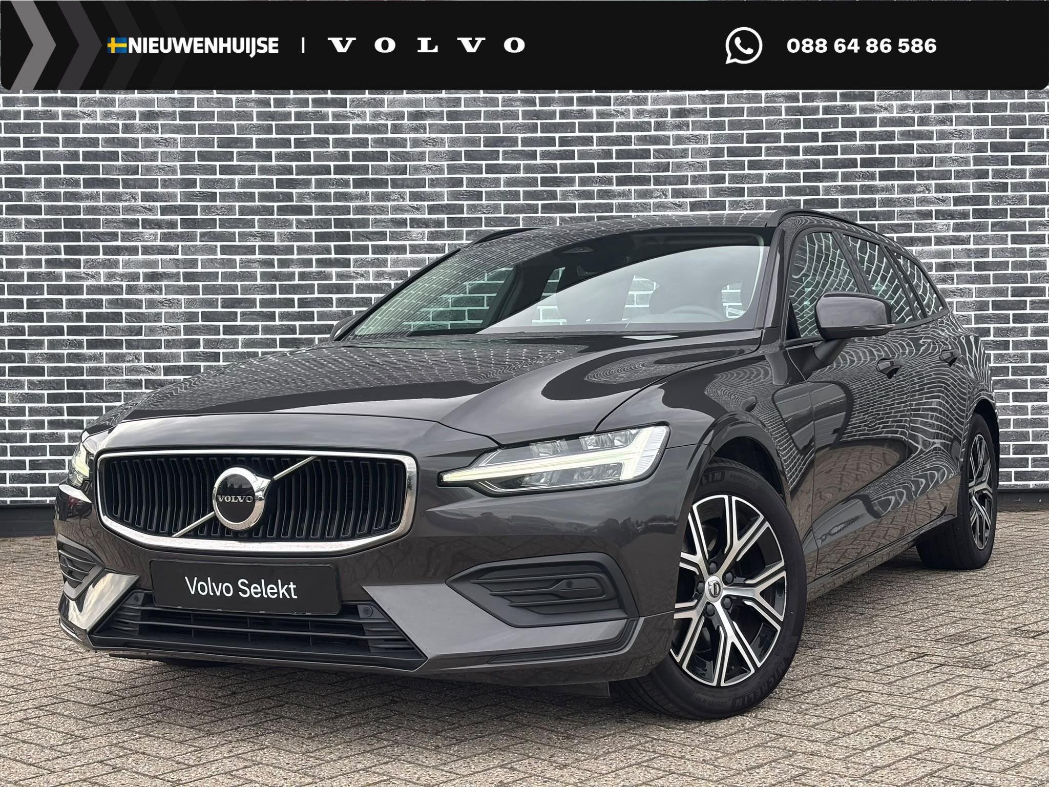 Volvo V60 2.0 B3 Essential | Adaptieve Cruise Control | Park