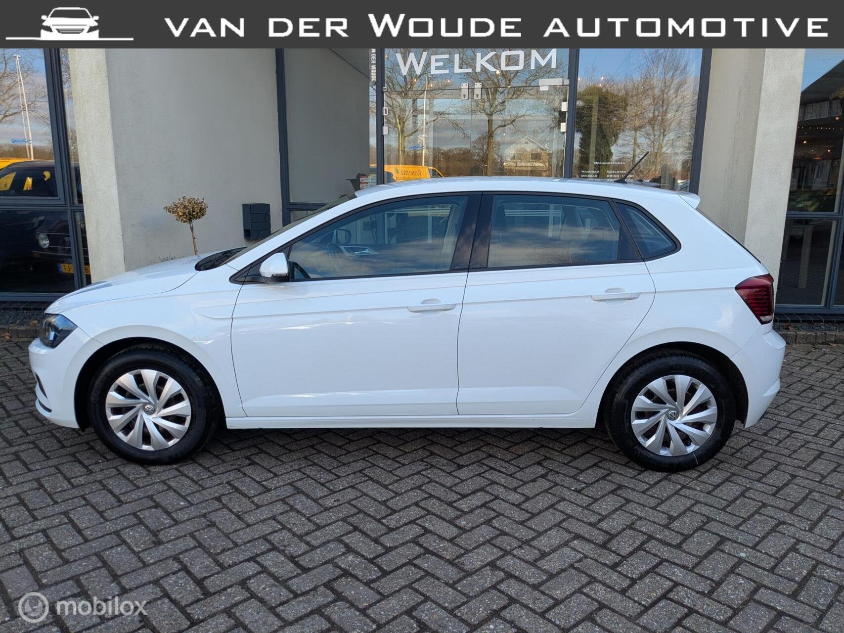 Volkswagen Polo 1.0 MPI Comfortline Carplay+auto|1e eig, Voorwielaandrijving, 40 €/maand, Euro 6, Wit