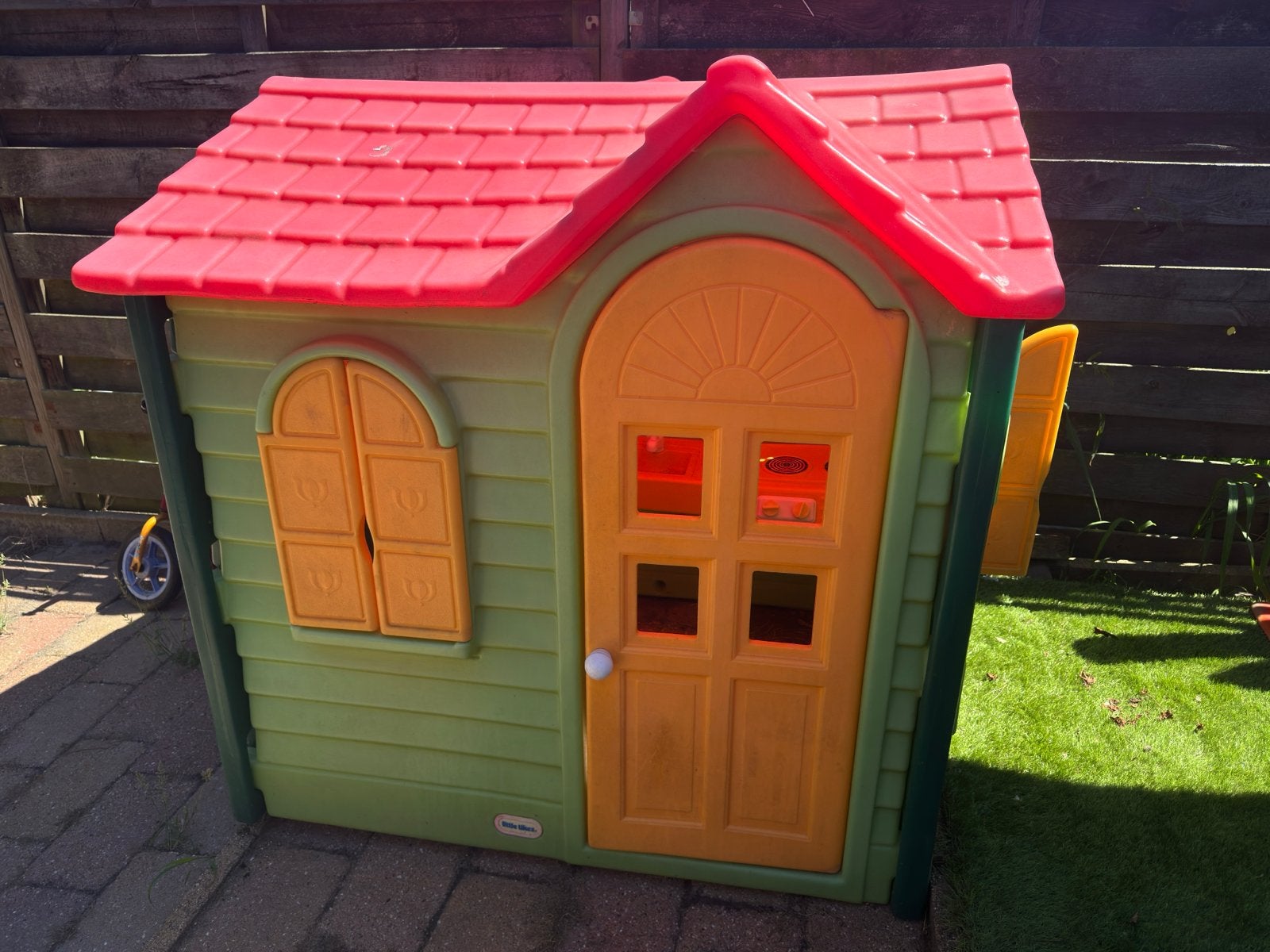 Little Tikes Speelhuisje met Keuken, Ophalen, Gebruikt, Kunststof
