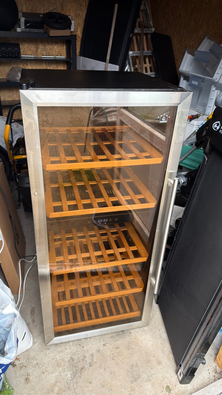 Wijnkoelkast - display werkt, koelt niet, Ophalen, Gebruikt, 15 tot 25 flessen, Glas