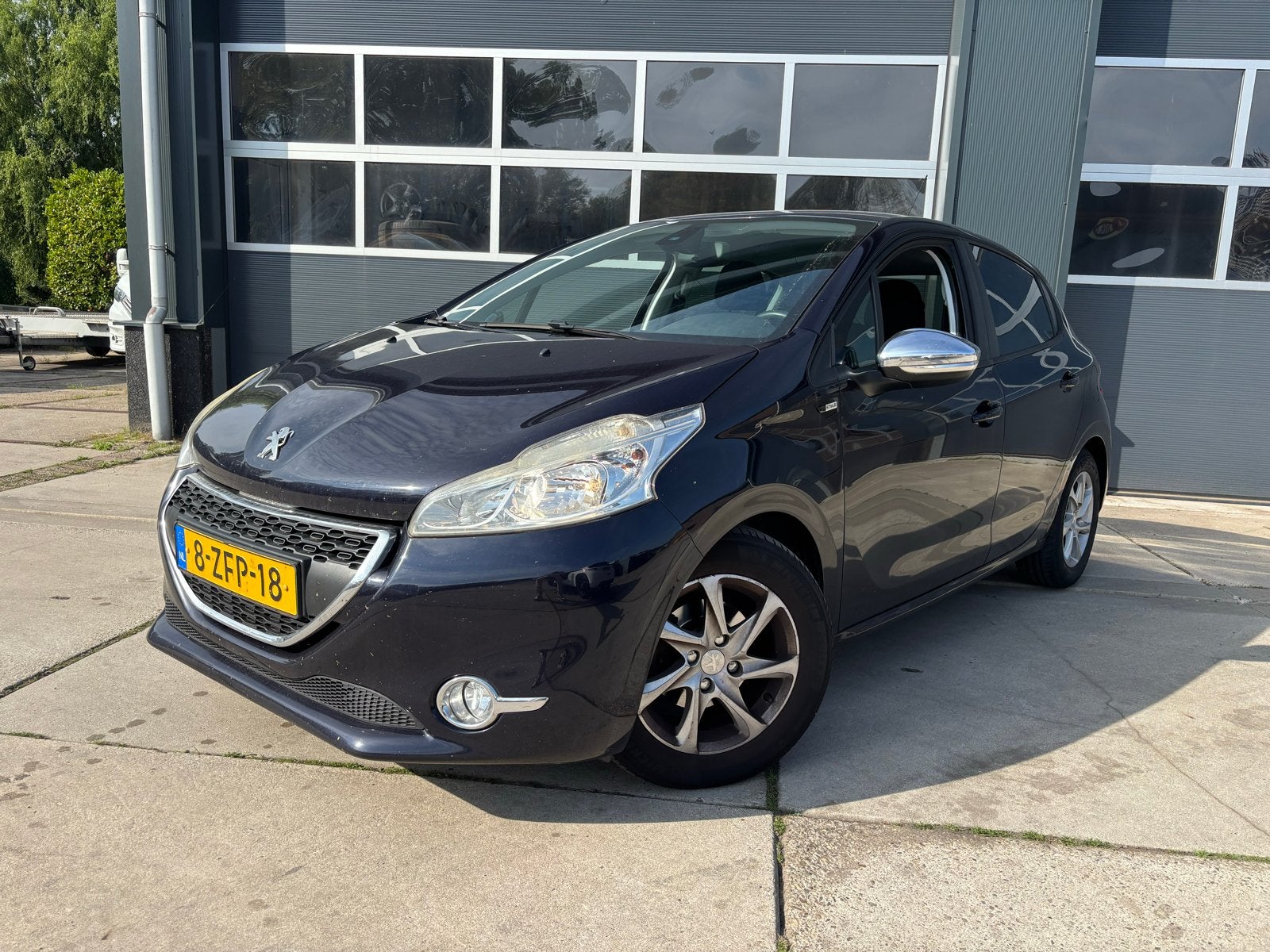 Peugeot 208 1.2 VTI | HANDEL | OPKNAPPER | EXPORT, Auto's, Voorwielaandrijving, 31 €/maand, 1199 cc, Blauw