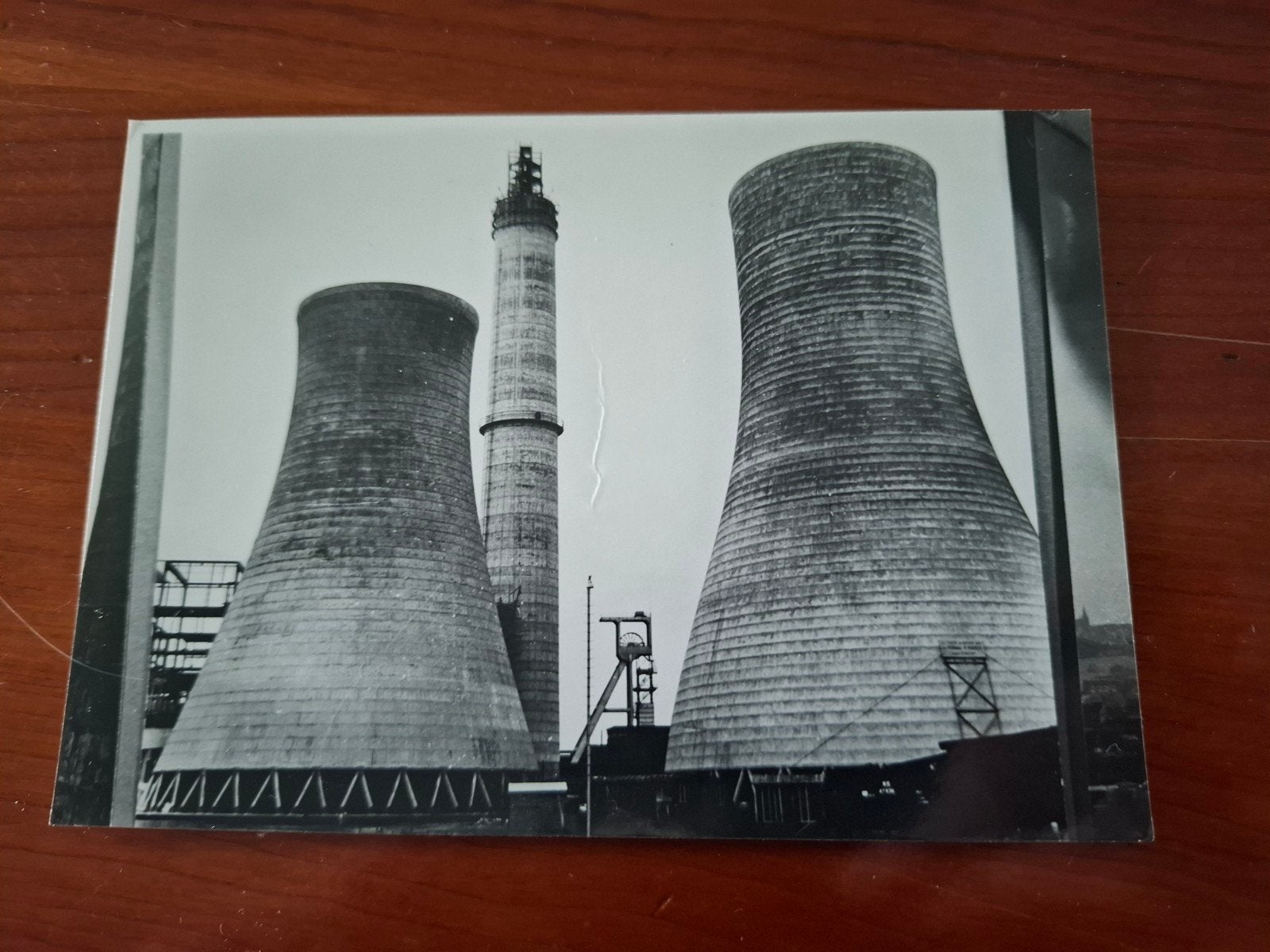 Foto Koeltorens Lange Lies Steenkolenmijn Oranje-Nassau, Foto, Ophalen of Verzenden, Zo goed als nieuw, 1940 tot 1960