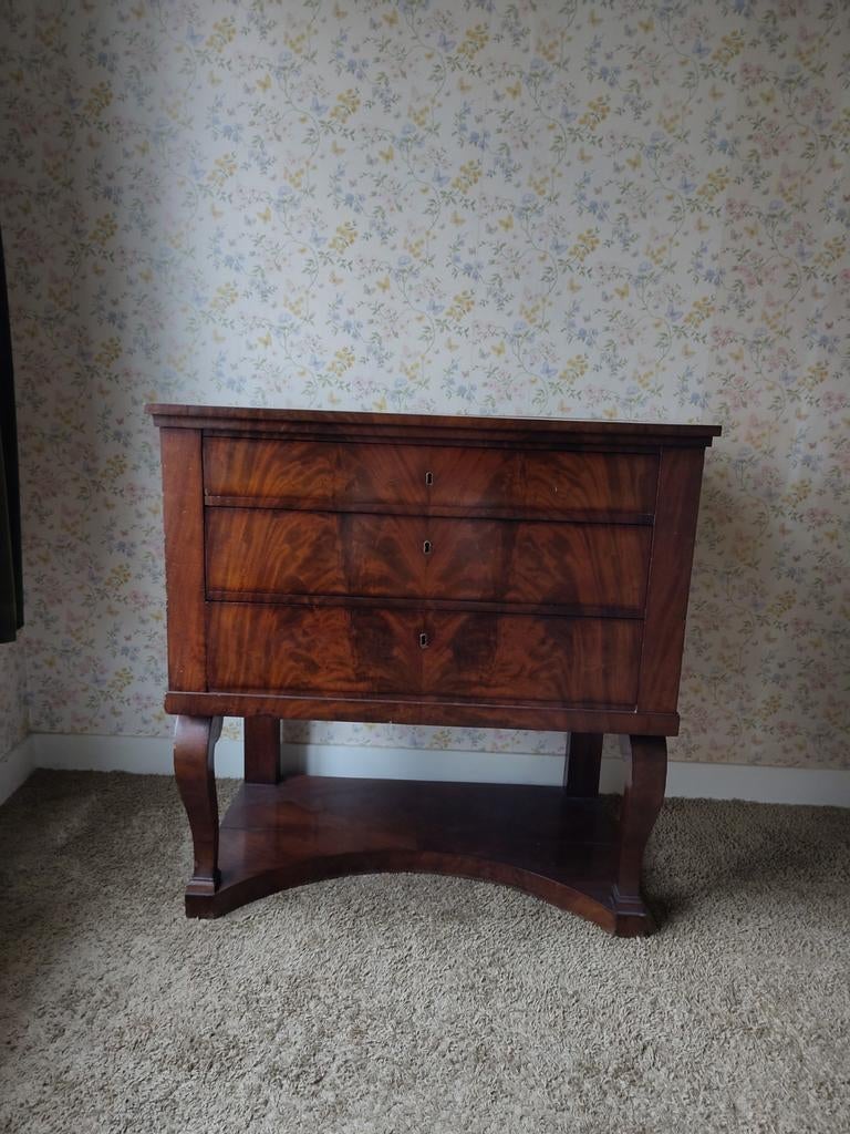 Commode, eigenlijk antieke kaptafel zonder spiegel, Ophalen of Verzenden, Gebruikt, Kast