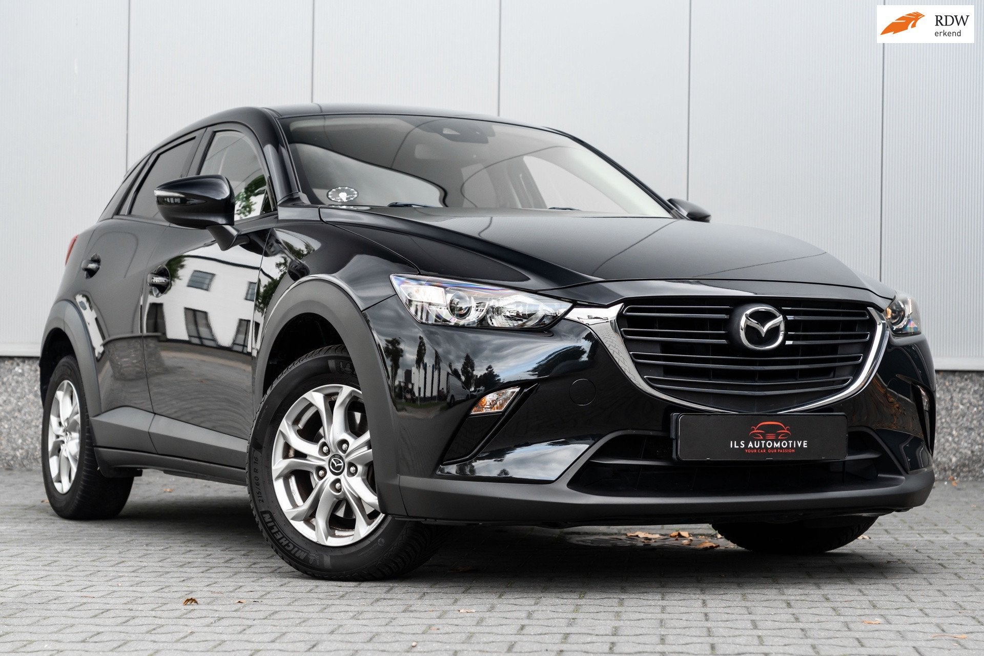 Mazda CX-3 2.0 Vision Automaat | CarPlay | Trekhaak|Topstaat, Auto's, Stof, Zwart, 4 cilinders, 1210 kg