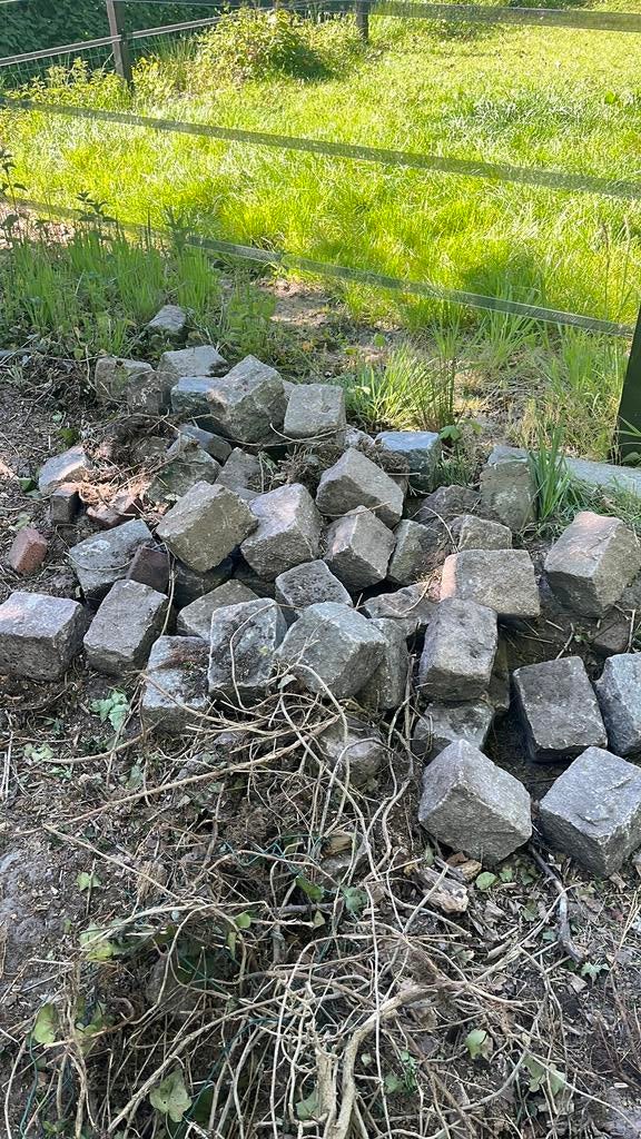 Kinderkopjes snel ophalen, Ophalen of Verzenden, Beton, Klinkers