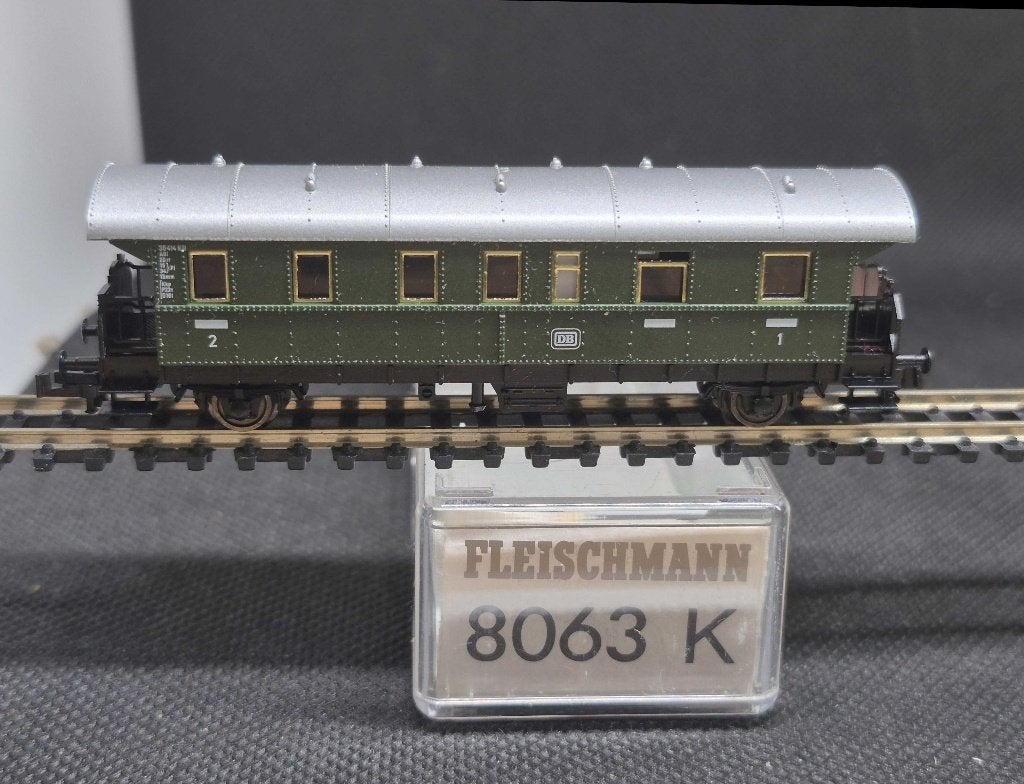 Fleischmann 8063 - Donnerbüchse 1e/2e. Kl. ABi-28 (16895), Gebruikt, Gelijkstroom, Fleischmann, Wagon