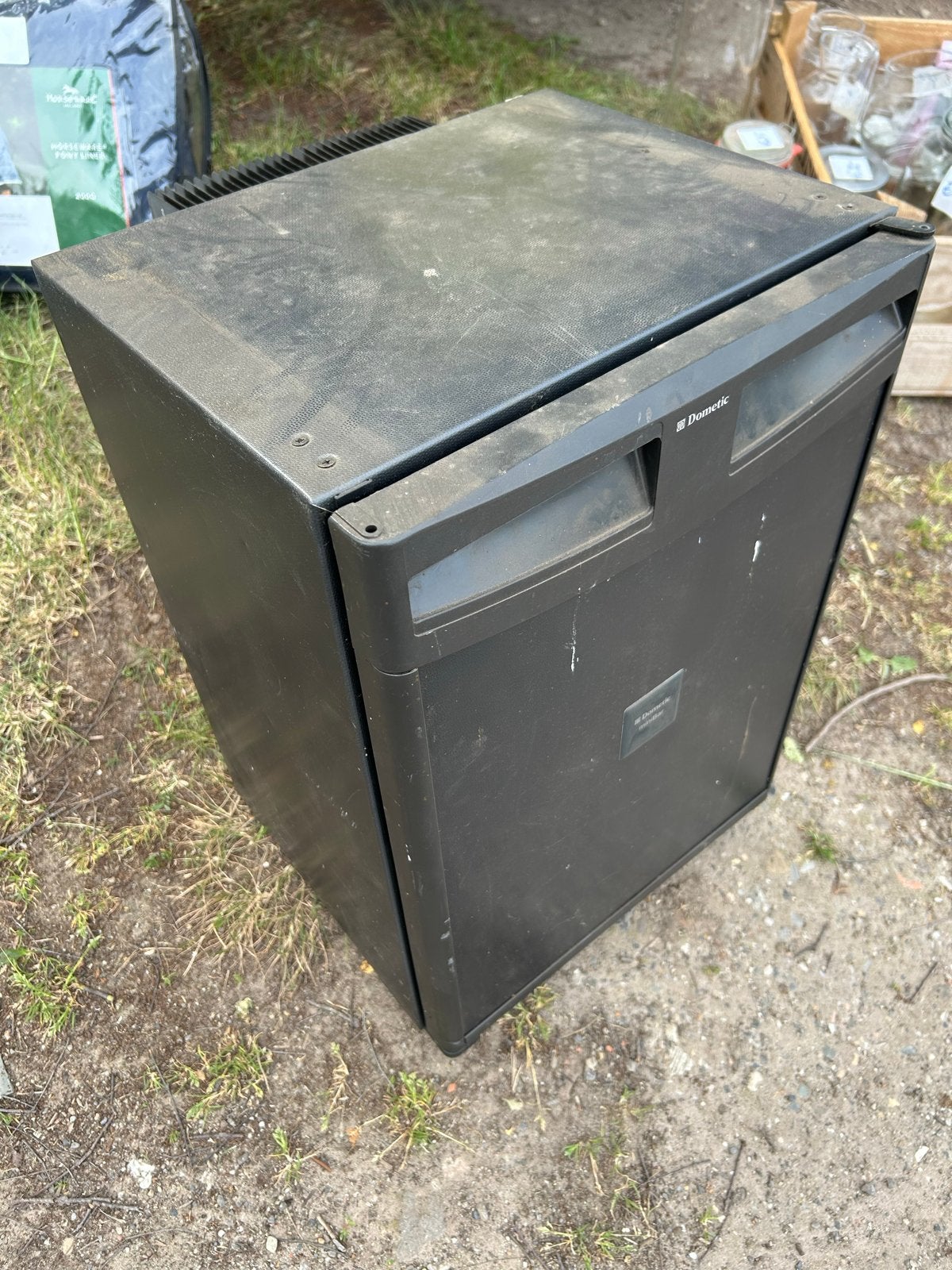 Dometic RH 438D Minibar Koelkast - Compact en Stil, Witgoed en Apparatuur, Koelkasten en IJskasten, Ophalen, Minder dan 85 cm
