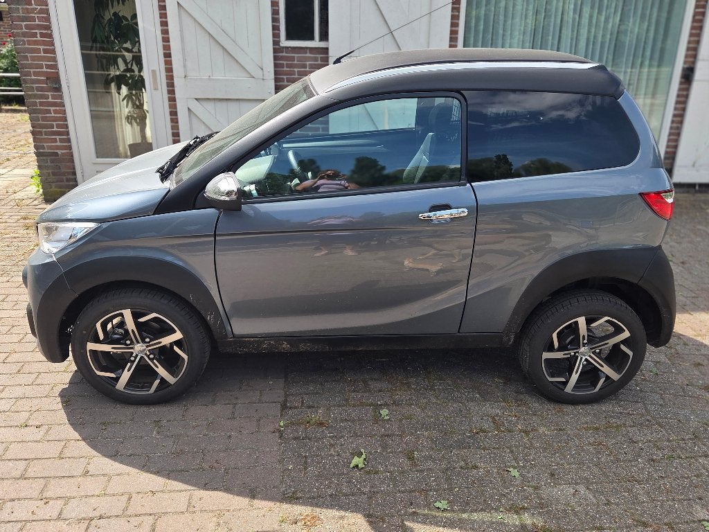 Nieuwe Aixam e crossover  brommobiel, Diversen, Brommobielen en Scootmobielen, Zo goed als nieuw, 16 km/u of meer, 46 km of meer