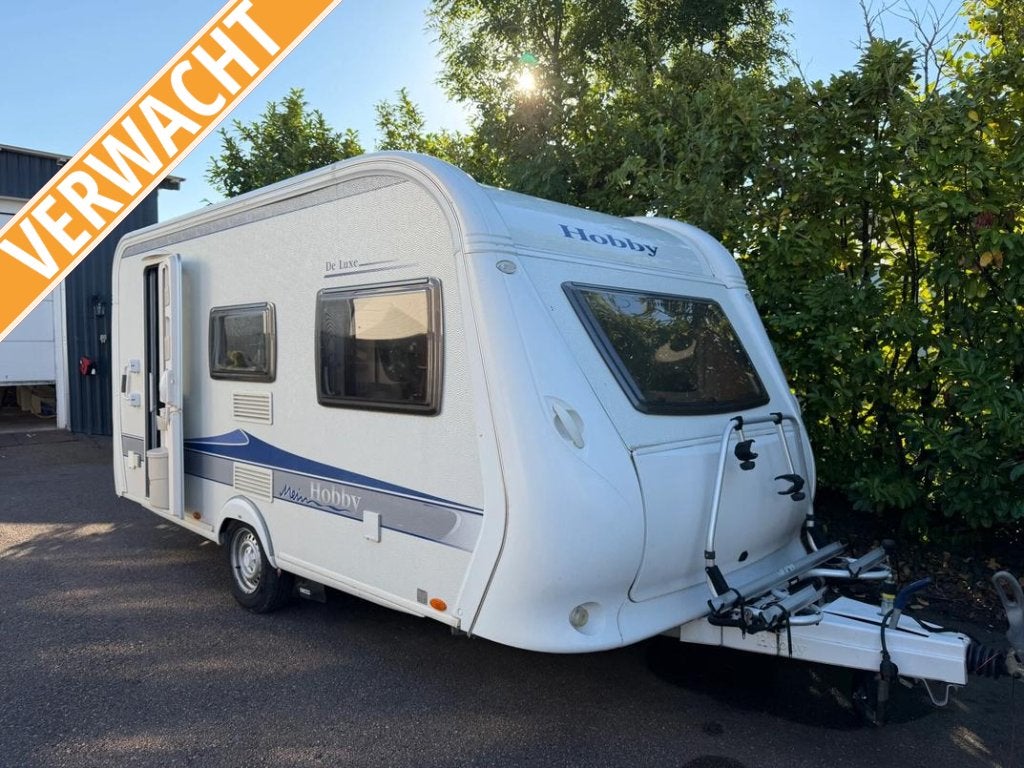 Hobby De Luxe 440 SF + voortent + mover, Hobby, Treinzit, Tot en met 4, 1000 - 1250 kg