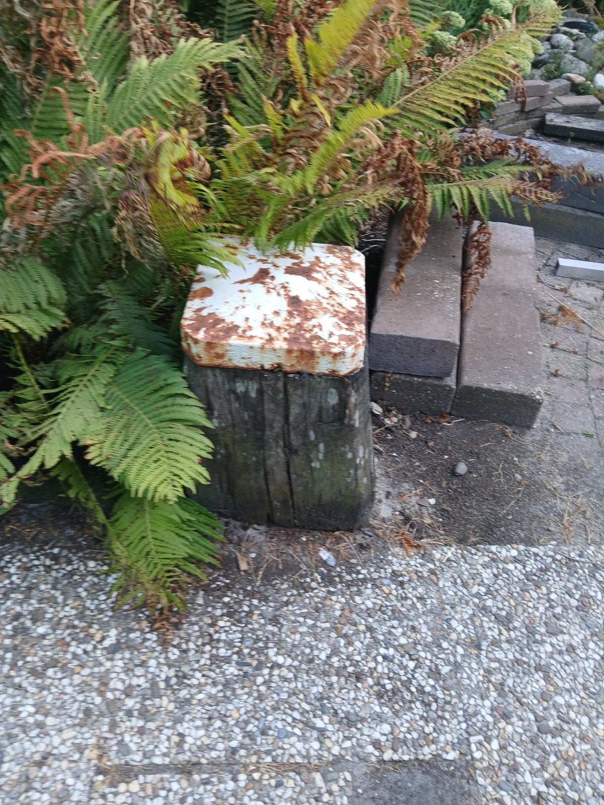 Decoratieve meerpaal voor in de tuin, Ophalen, Gebruikt, Onbekend@voorbeeld.com, Onbekend