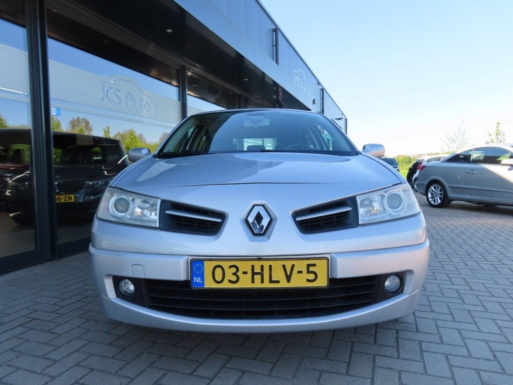 Renault MEGANE 1.6-16V Buss Line Ecc Cruise Navi Trekhaak 20, Auto's, Renault, Voorwielaandrijving, 4 cilinders, 49 €/maand, Bedrijf