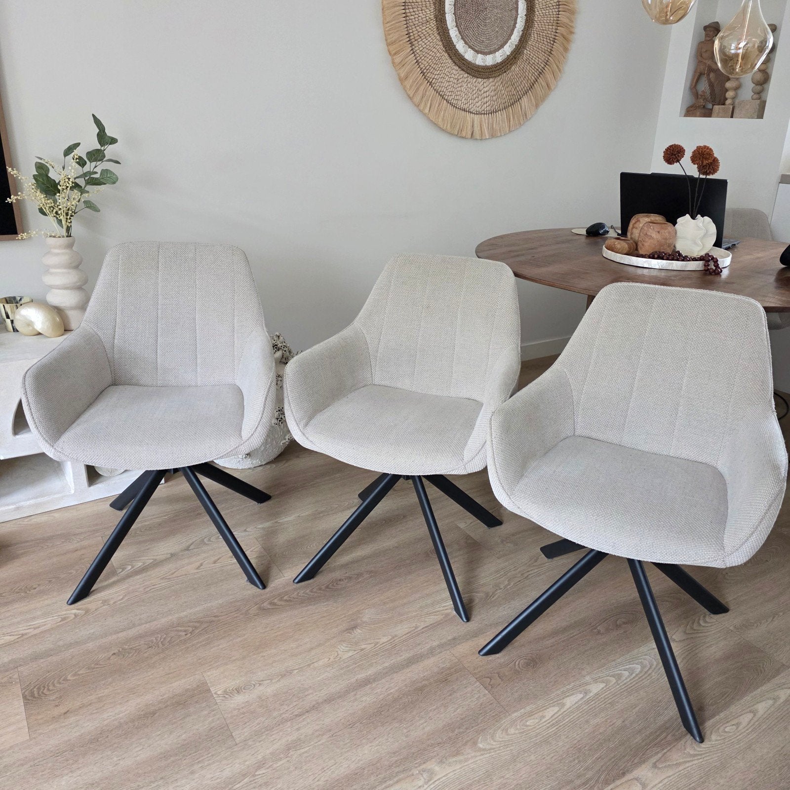 3 x beige/zand draaistoelen, Huis en Inrichting, Ophalen of Verzenden, Zo goed als nieuw