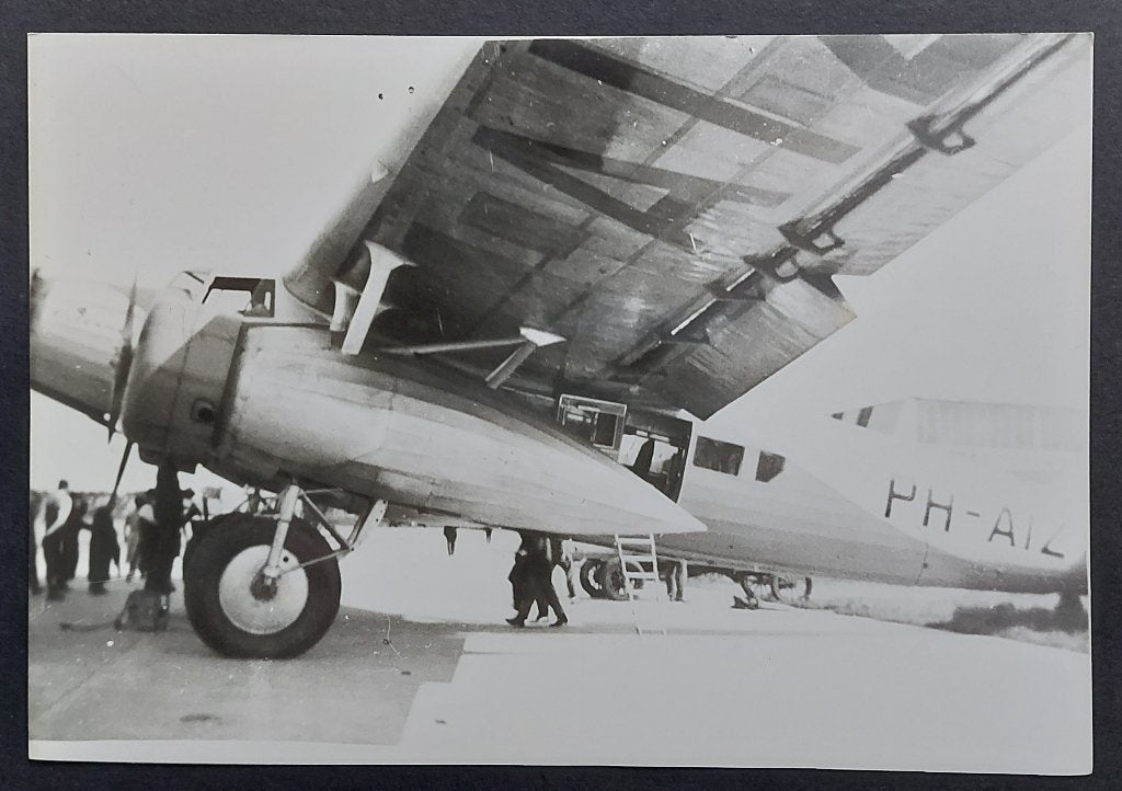 Foto van de KLM Fokker F.XX de PH-AIZ (F1034), Ophalen of Verzenden, Gebruikt, Kaart, Foto of Prent