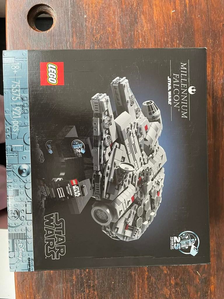 LEGO Star Wars 75375 Millennium Falcon - Nieuw & Sealed, Star Wars, Lego, Nieuw, Ophalen of Verzenden