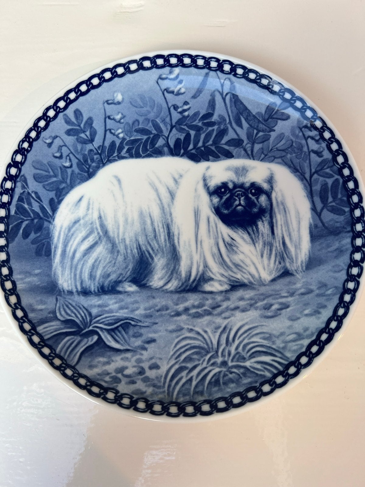 Vintage Deense Wandplaat Pekinees Hond - Tove Svendsen, Ophalen of Verzenden