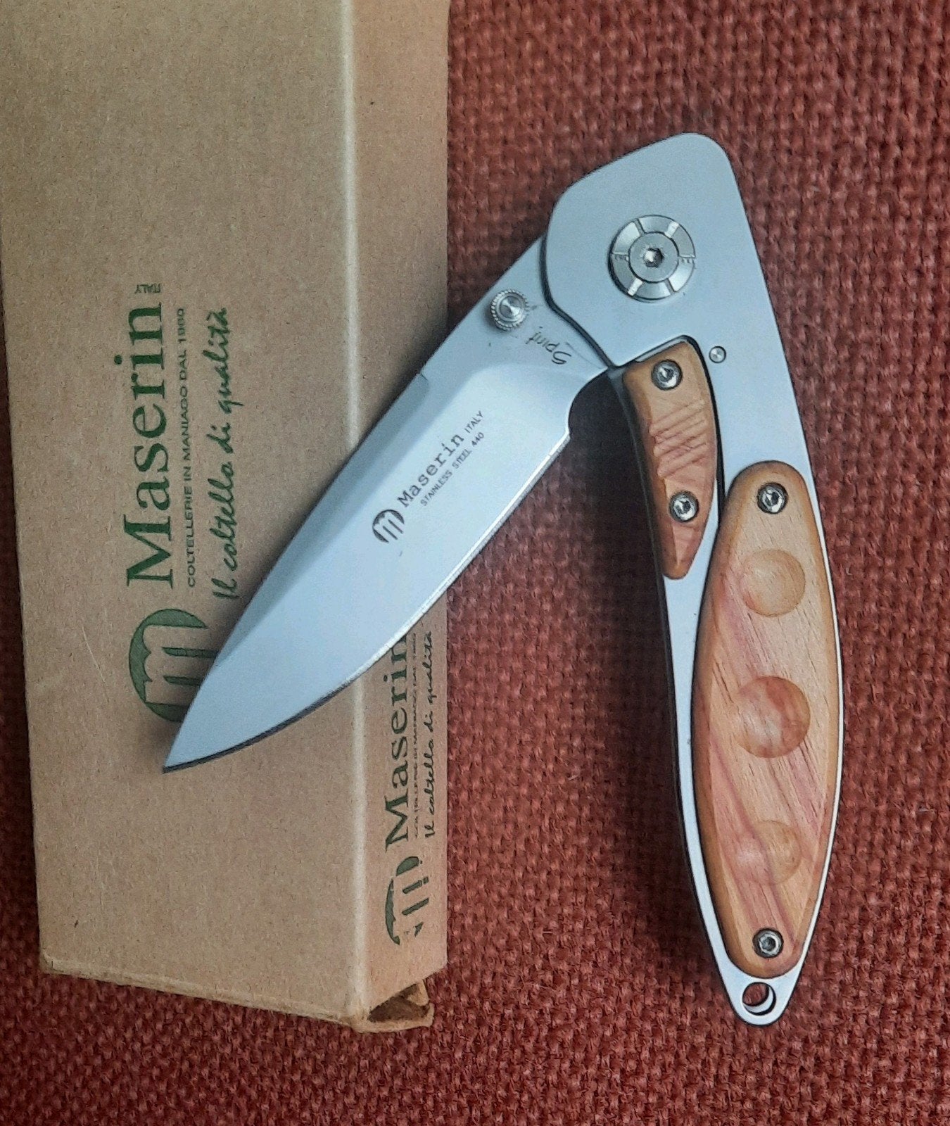Linerlock zakmes Maserin, Verzenden, Overige soorten, Overige gebieden, Mes of Dolk