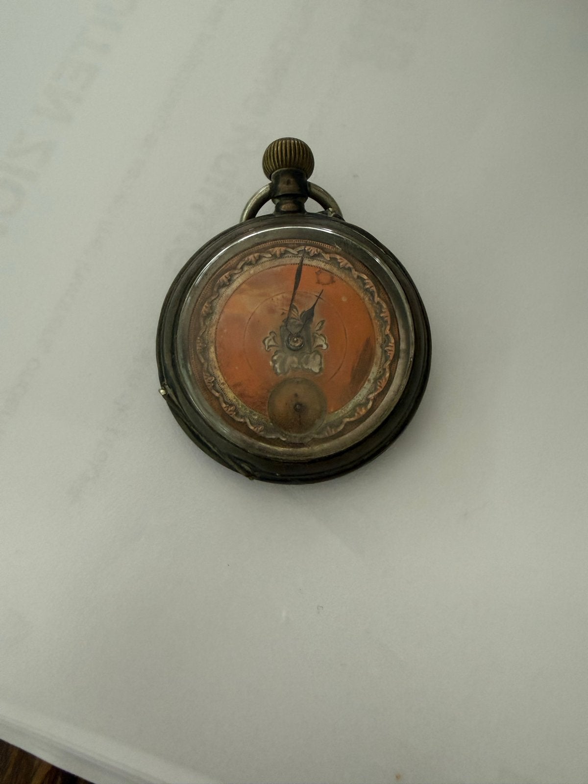 Antiek zakhorloge met gegraveerde achterkant, Ophalen of Verzenden
