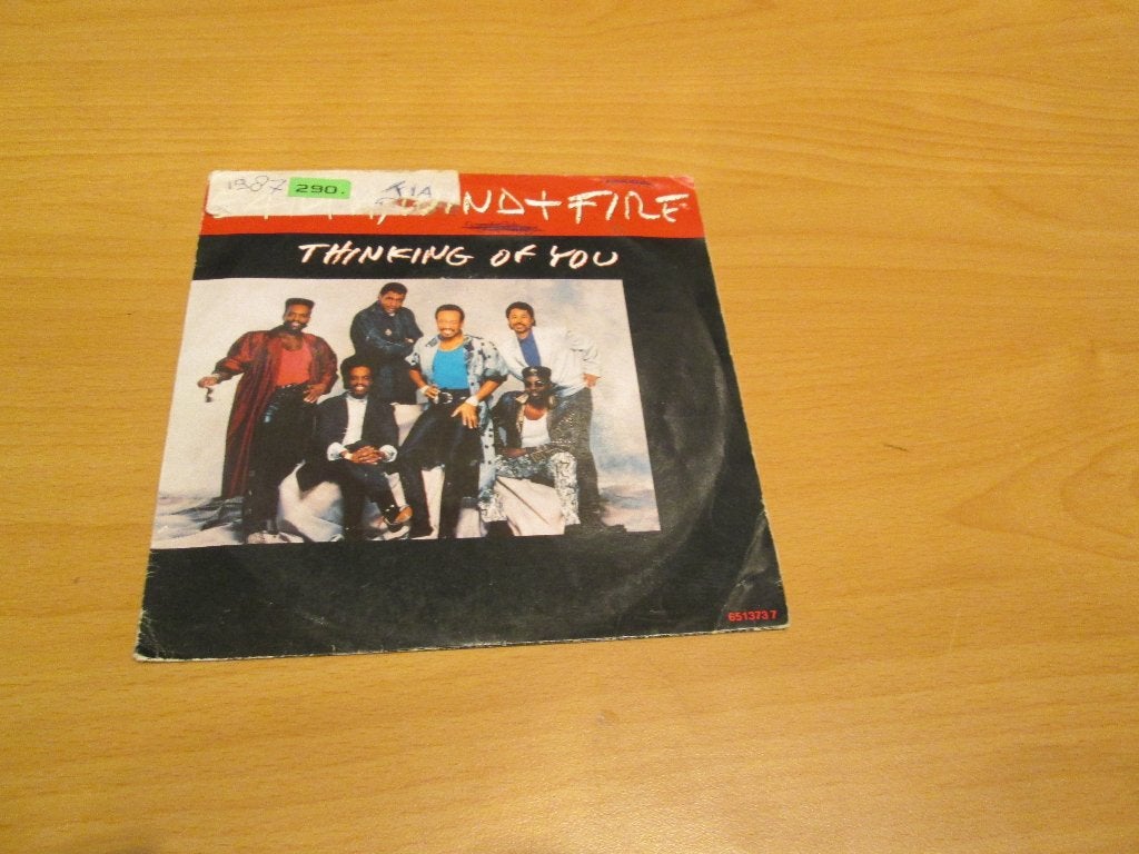 Earth, Wind & Fire - Thinking Of You / Money Tight, Ophalen of Verzenden, Gebruikt, Pop