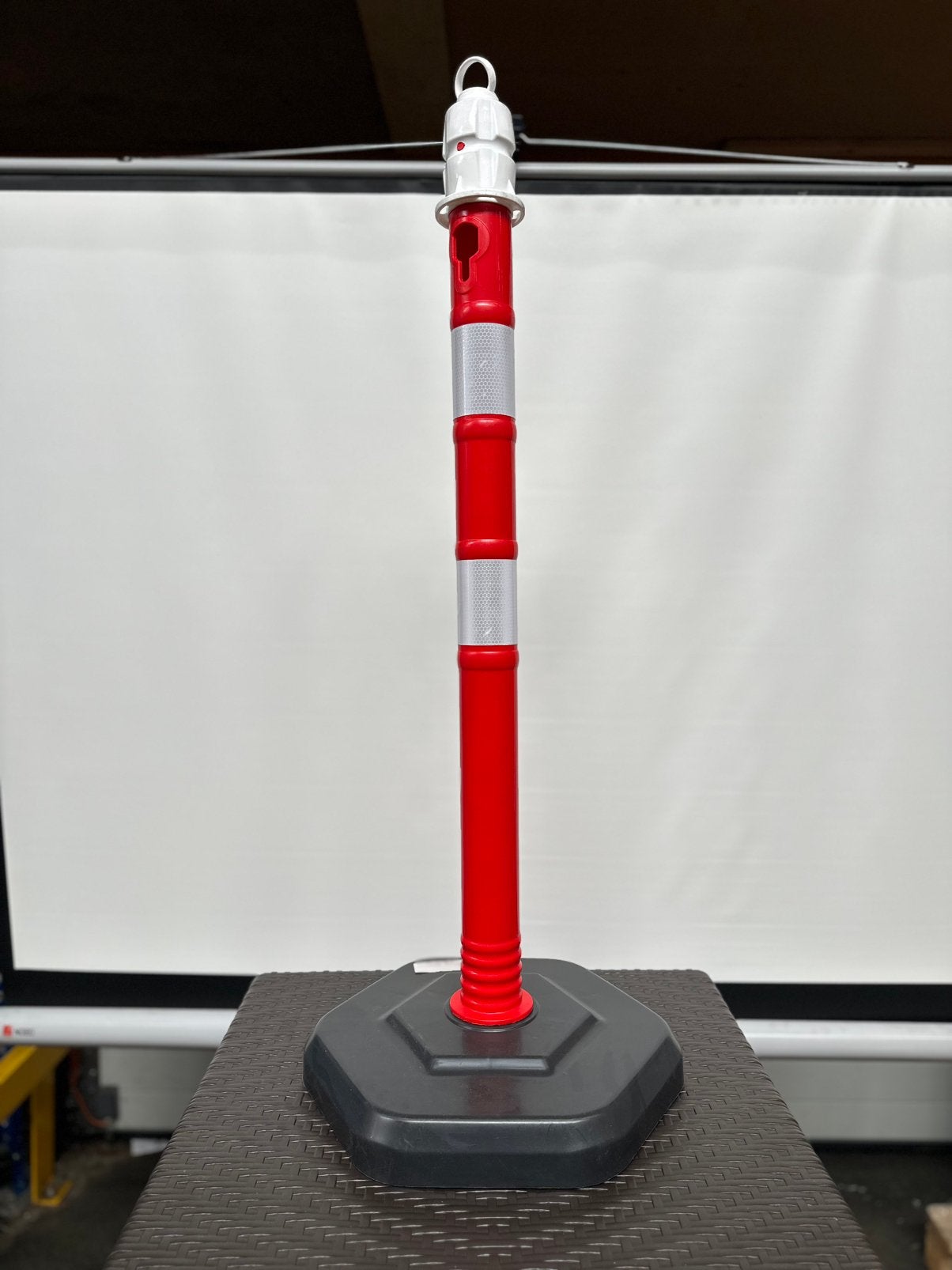 Afzetpaal Rood met Voet - Verkeerspaal, Gebruikt, -, -, Ophalen of Verzenden