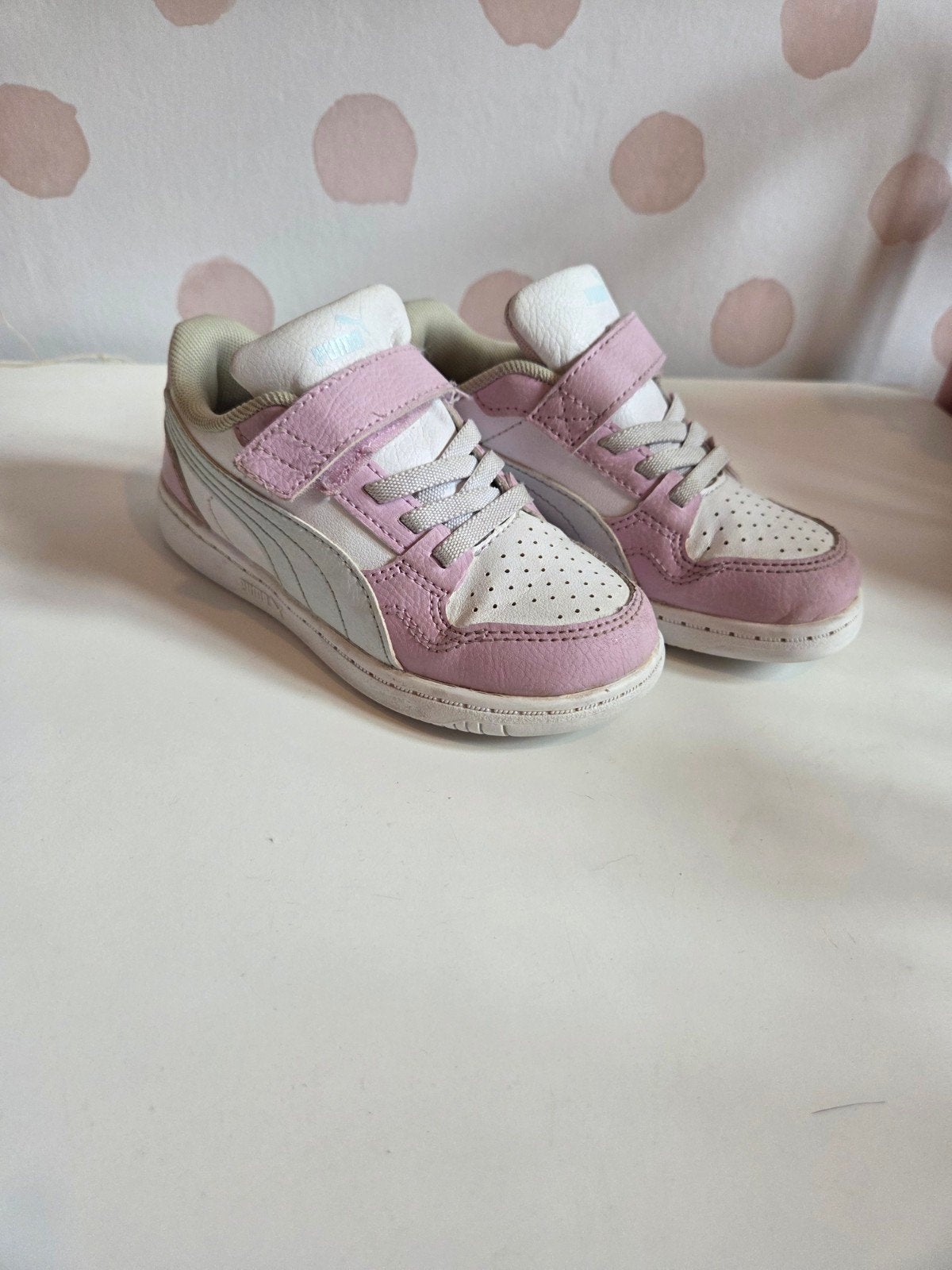 Puma sneakers maat 26 voor meisjes - Roze/Wit, Gebruikt, Meisje, Sportschoenen, Puma