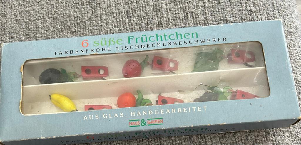 Vintage 6 glazen tafelkleedverzwaarders '6 süße Früchtchen', Meerkleurig, Verzenden, Glas, Landelijk