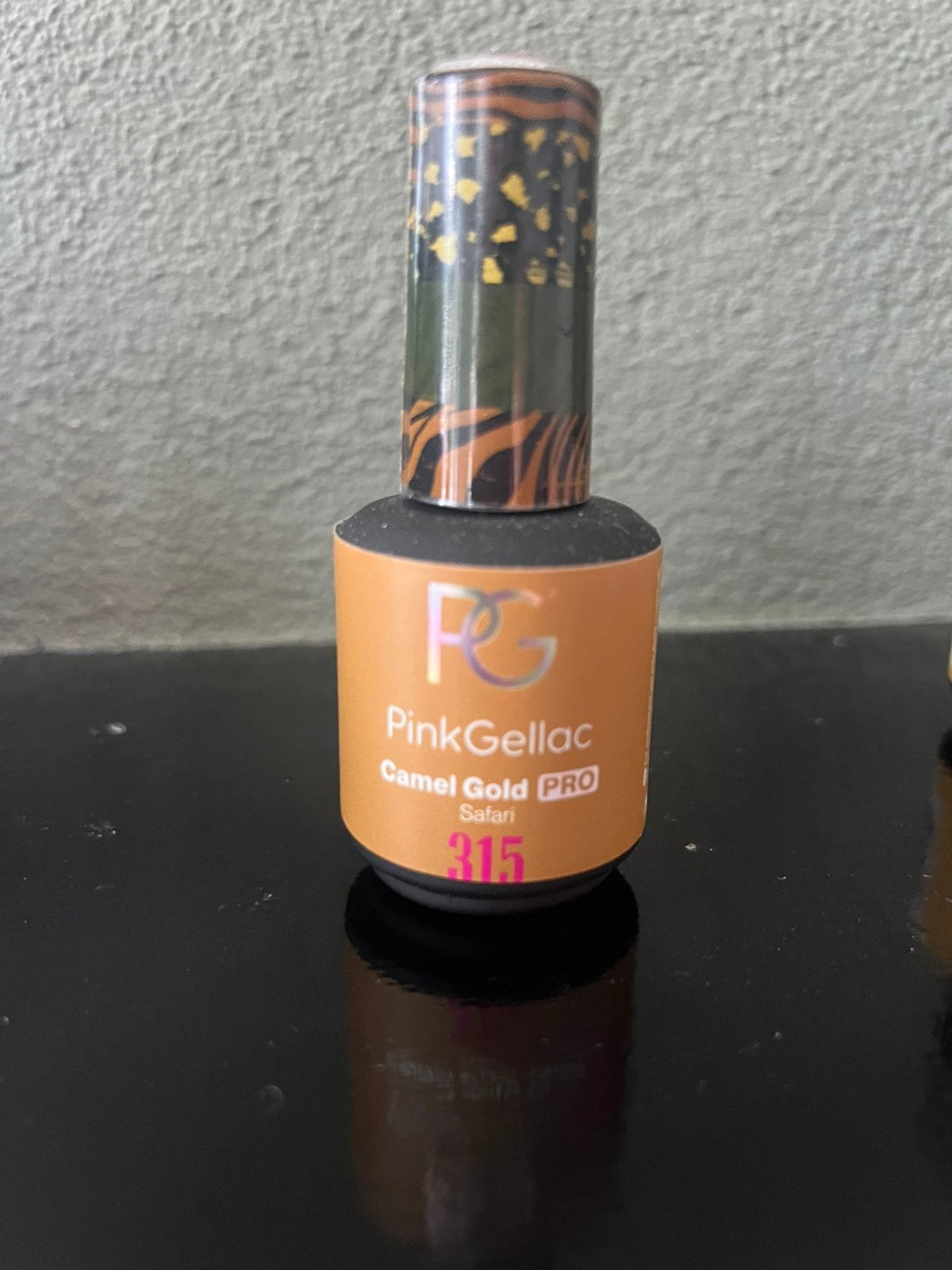Pink Gellac 315 Camel Gold, Geel, Ophalen of Verzenden, Zo goed als nieuw, Handen en Nagels