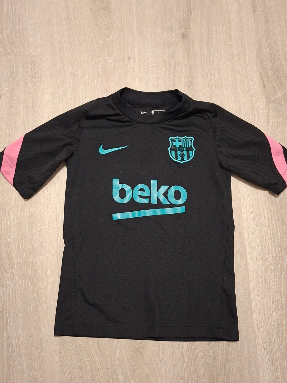 Shirtje FC Barcelona maat 128-137, FC Barcelona, Jongen of Meisje, Ophalen of Verzenden, Zo goed als nieuw
