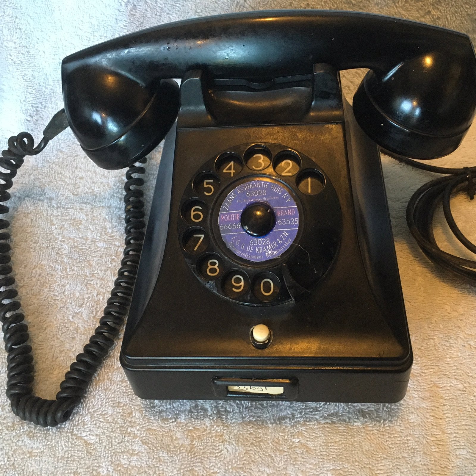 Ouderwetse bakelieten “STANDARD”PTT telefoon jaren 50, Ophalen of Verzenden, Gebruikt, Met draaischijf