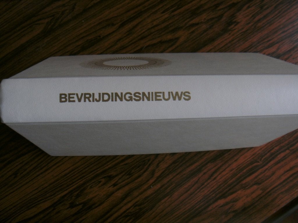Bevrijdingsnieuws., Ophalen of Verzenden, Zo goed als nieuw, Diverse auteurs, Christendom | Protestants