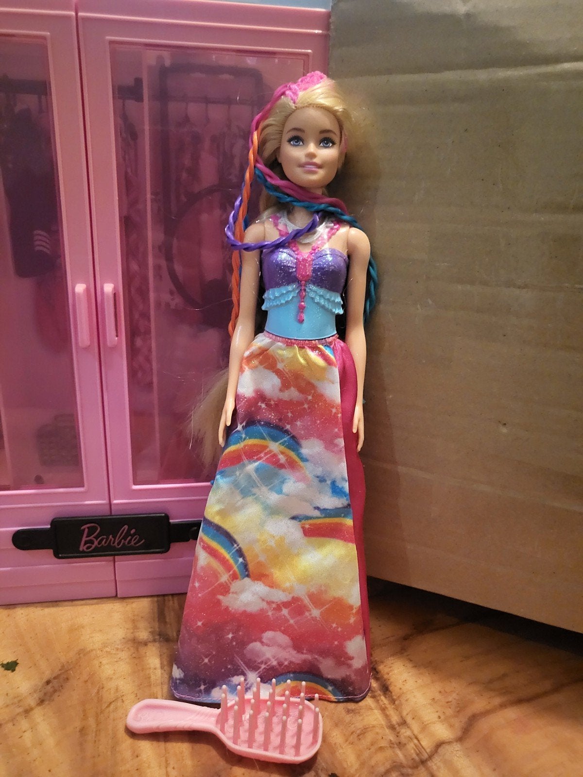 Barbie pop met extra lang haar en accessoires, Ophalen of Verzenden, Zo goed als nieuw, Barbie