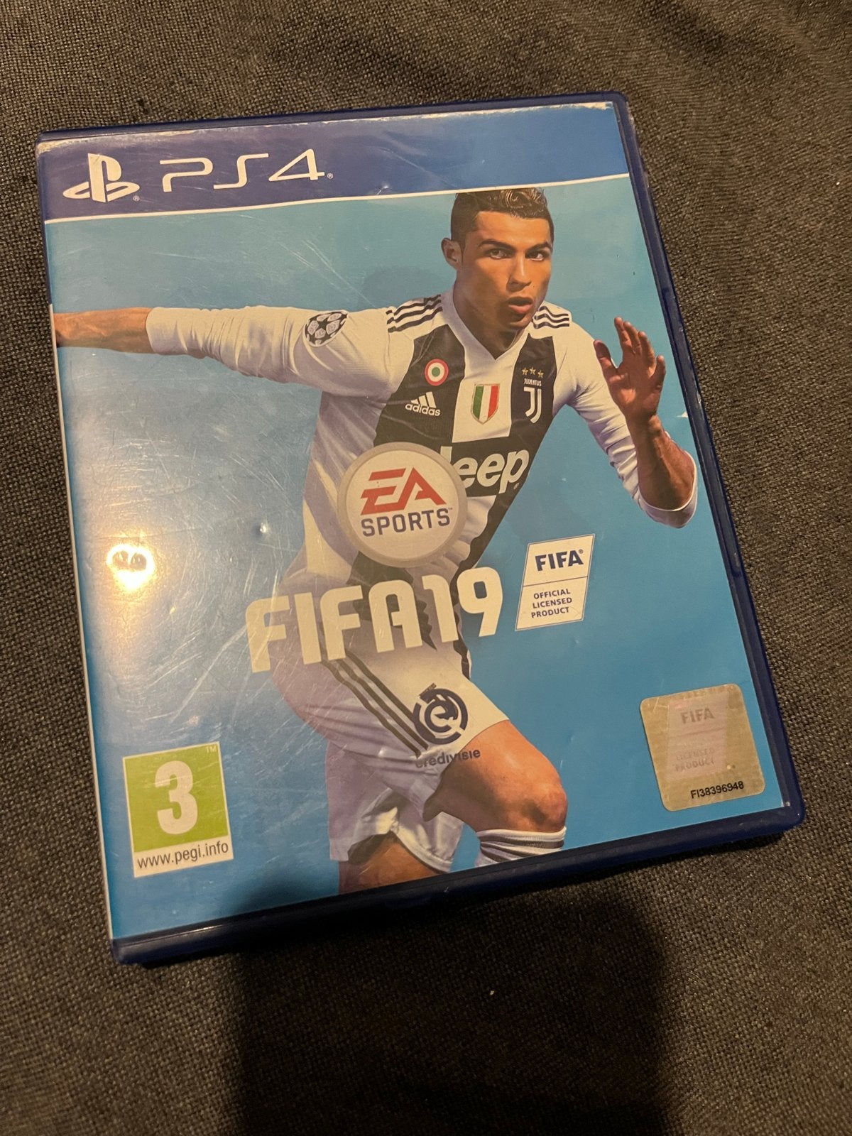 FIFA PS4 Collectie: 16, 17, 18, 19, 20 (6 games), Ophalen, Gebruikt, Eén computer, Sport