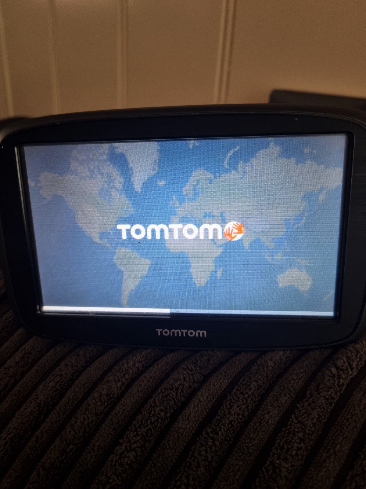 TomTom navigatiesysteem met zuignap en hoesje, Ophalen of Verzenden