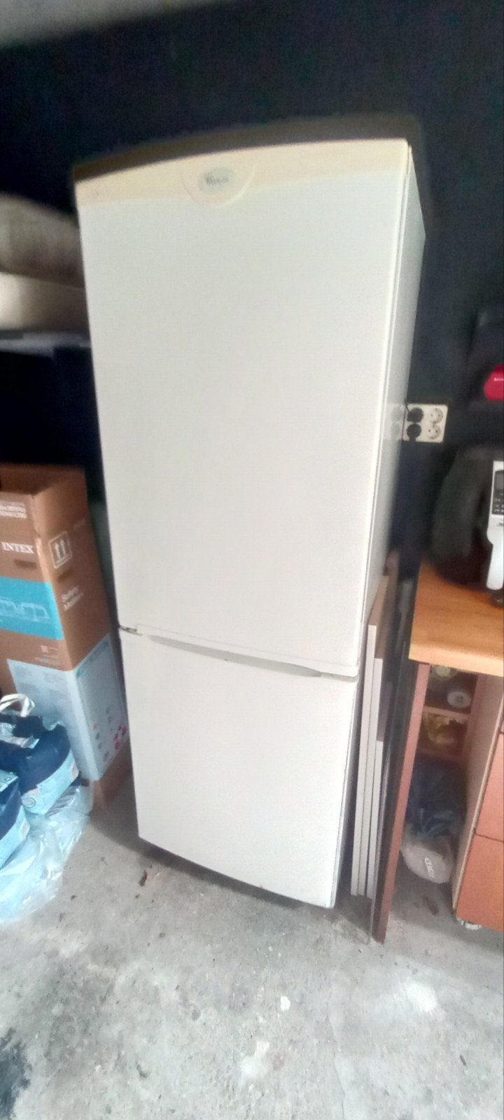 Whirlpool Koel-vriescombinatie - Wit, Ophalen, Gebruikt, 200 liter of meer, 60 cm of meer