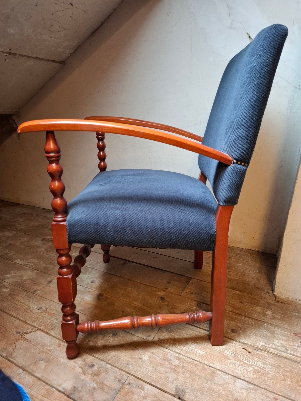 Set van 2 nieuw gestoffeerde mahonie stoelen, Antiek en Kunst, Ophalen of Verzenden