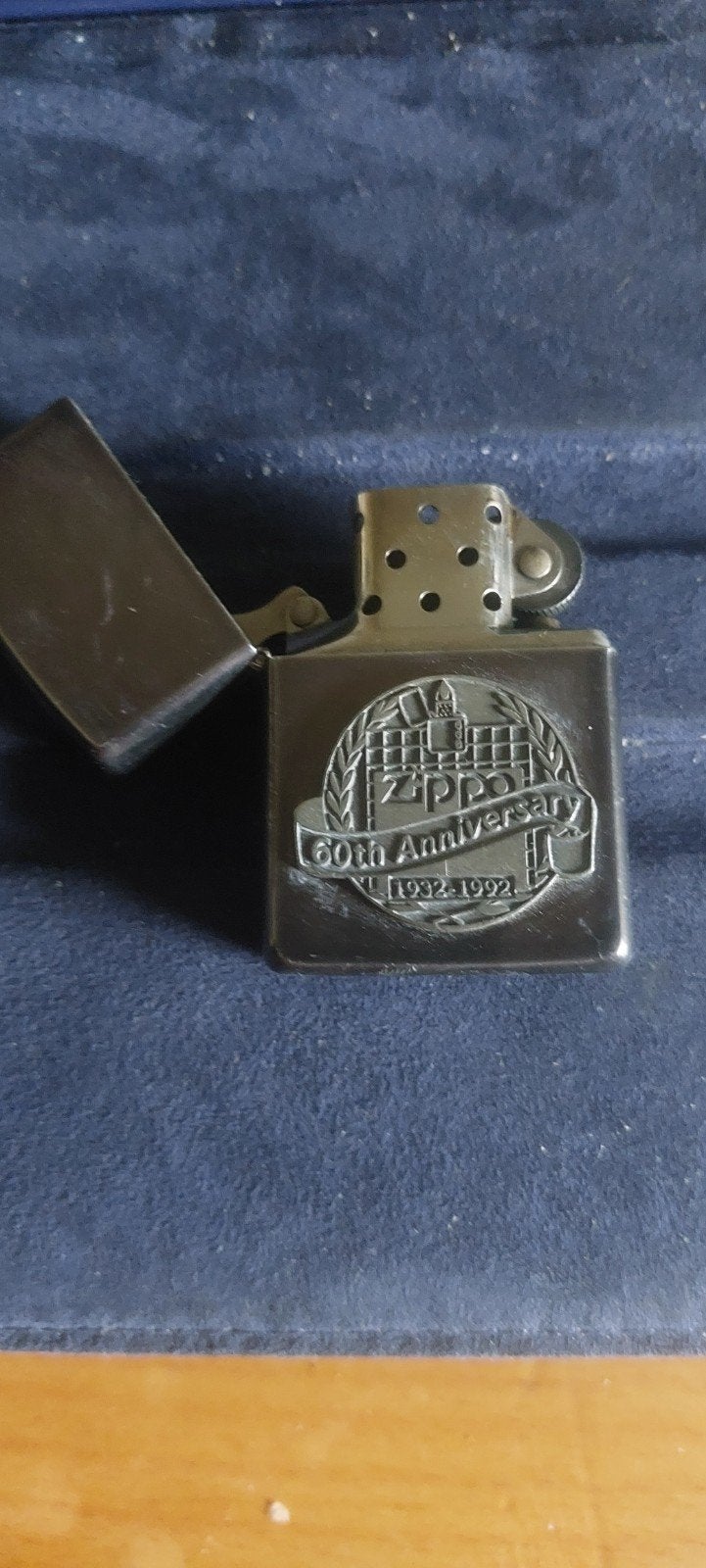 Zippo aansteker 60th Anniversary 1932-1992, Verzamelen, Ophalen of Verzenden