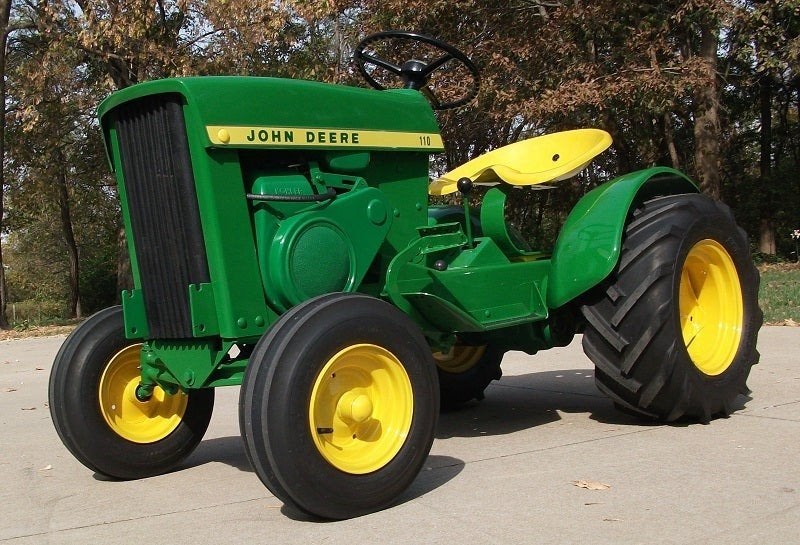 Gezocht John Deere 110 onderdelen, Tuin en Terras, Zitmaaiers, Ophalen, Zo goed als nieuw