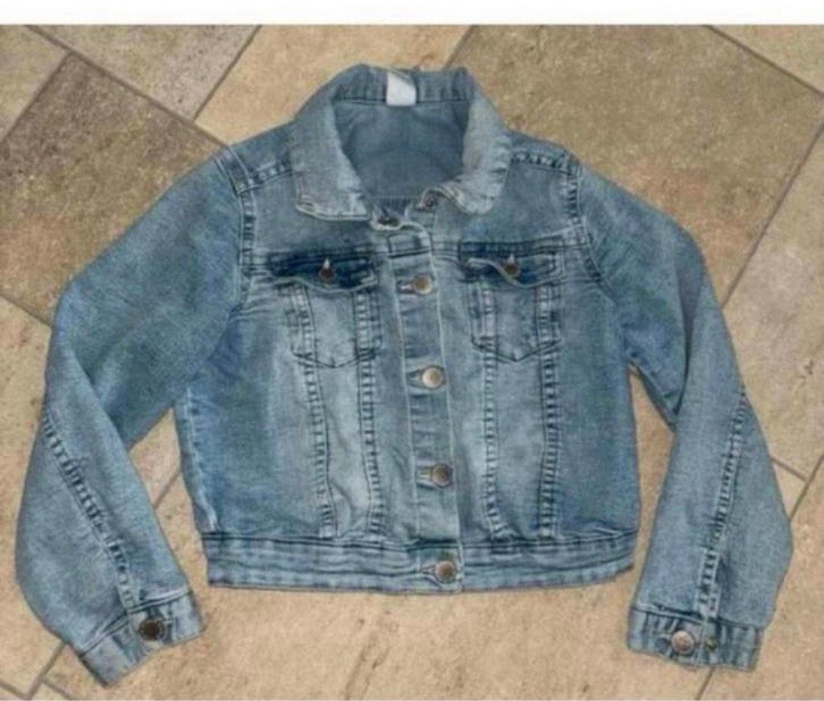 Spijkerjasje H&M maat 116, Ophalen of Verzenden, Zo goed als nieuw, Jongen of Meisje, Jas