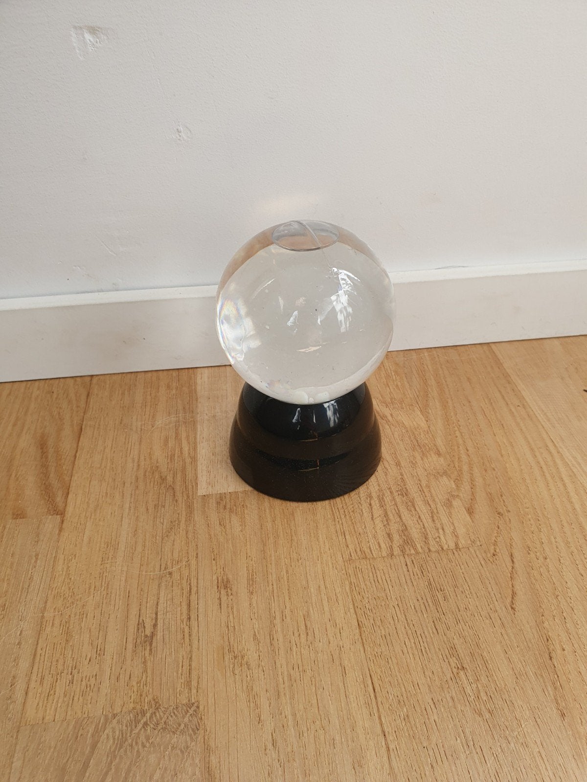 Decoratieve glazen bol met LED-verlichting, Gebruikt, Meerkleurig, Ophalen of Verzenden, Modern
