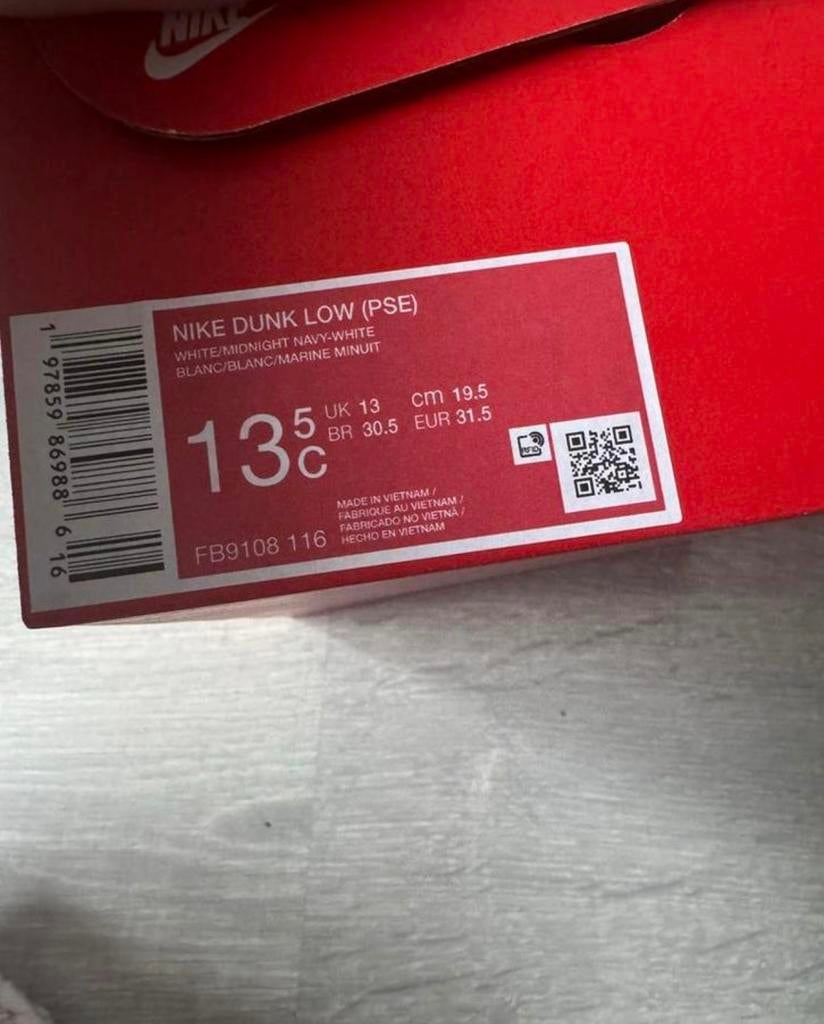 Nieuwe Nike Dunk Low (PSE) schoenen - Maat 31.5, Ophalen of Verzenden, Nieuw, Jongen of Meisje, Schoenen