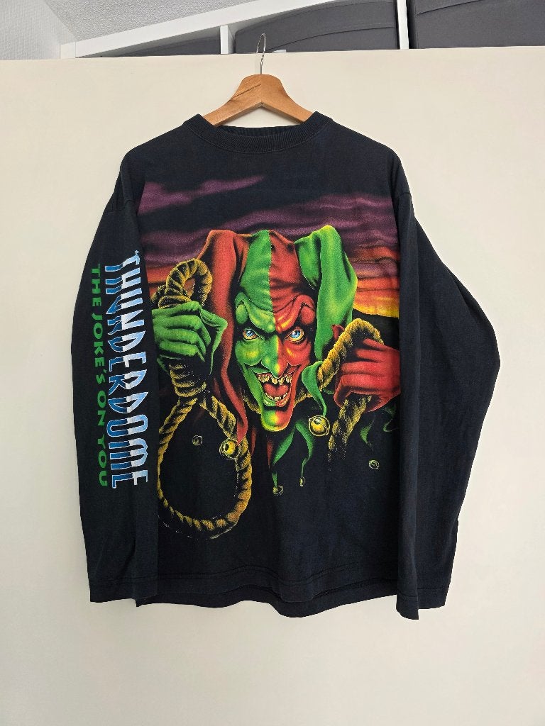 Thunderdome Chapter 13 Longsleeve L "the joke's on you", Kleding | Heren, T-shirts, Maat 52/54 (L), Thunderdome, Zwart, Ophalen of Verzenden