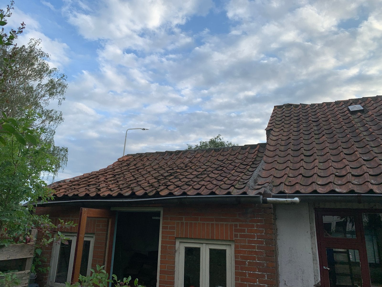 Oud Hollandse dakpannen, circa 1014 stuks, rood, Doe-het-zelf en Verbouw, Dakpannen en Dakbedekking, Ophalen, Gebruikt, Steen of Klei