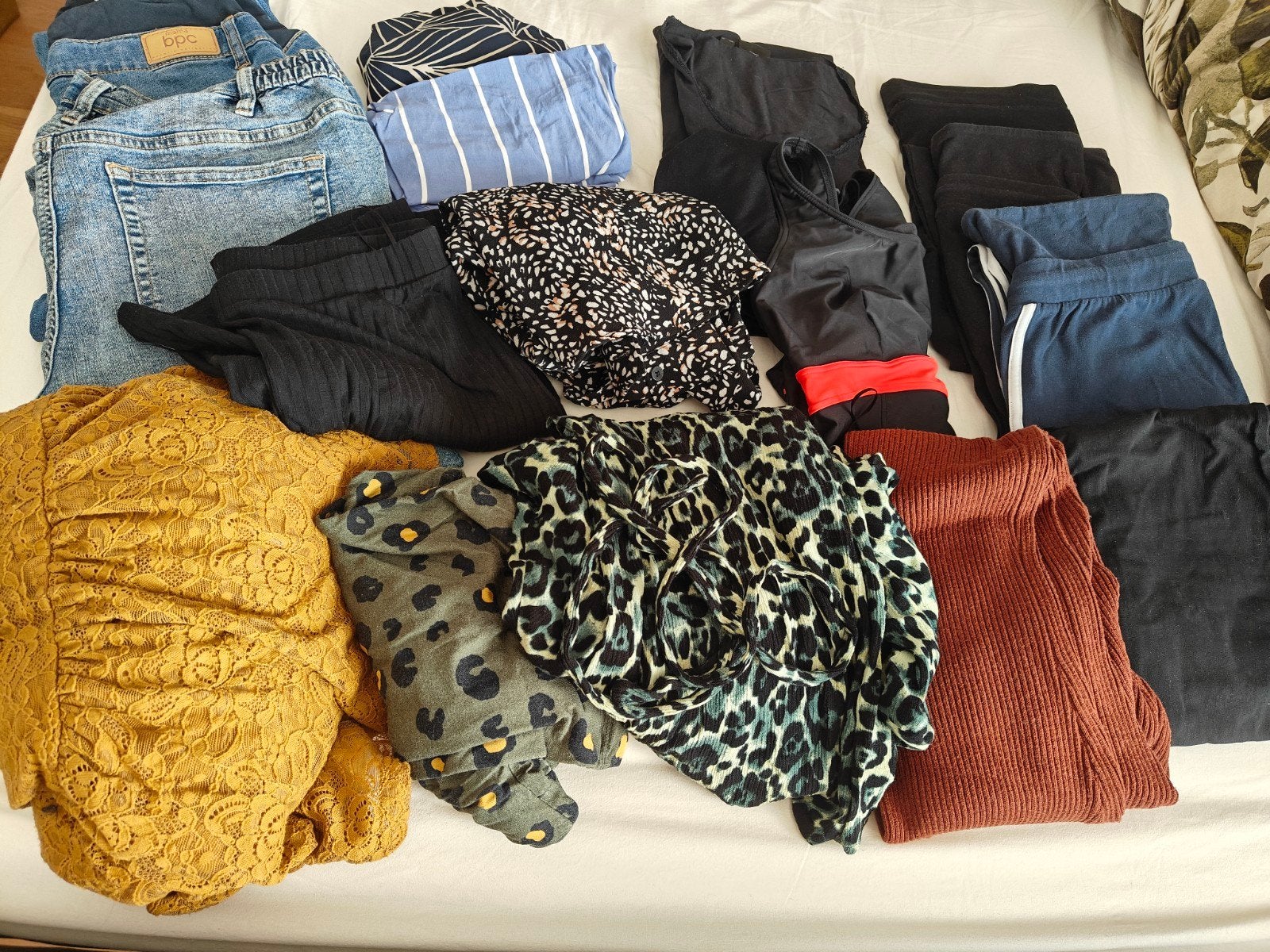 Zwangerschapskleding pakket S-M (15 stuks), Kleding | Dames, Ophalen, Gedragen, Maat 36 (S), Broek of Spijkerbroek