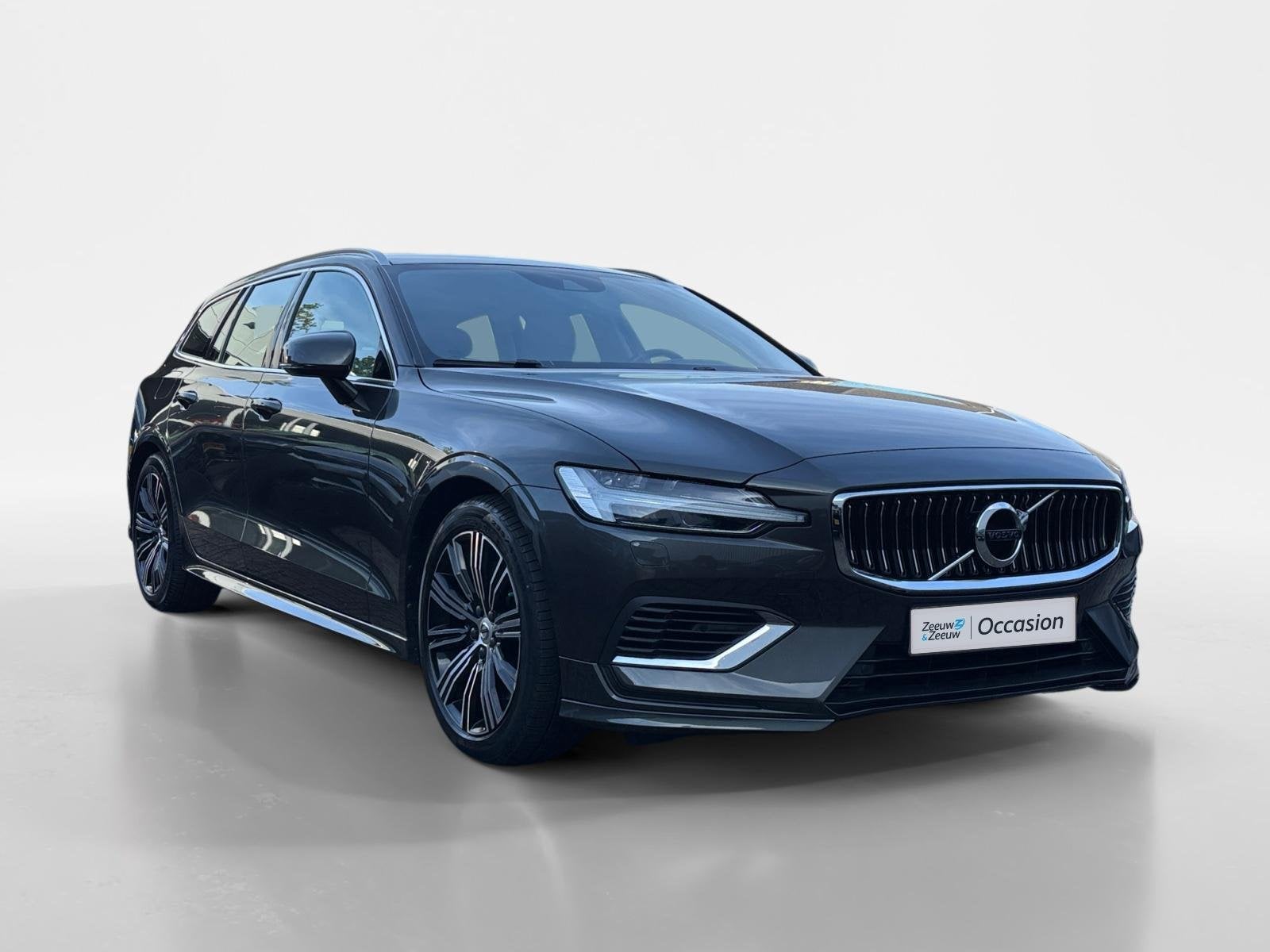 Volvo V60 2.0 T6 Recharge AWD R-Design | 1e Eigenaar | Achte, 12 maanden, Gebruikt, Euro 6, 4 cilinders