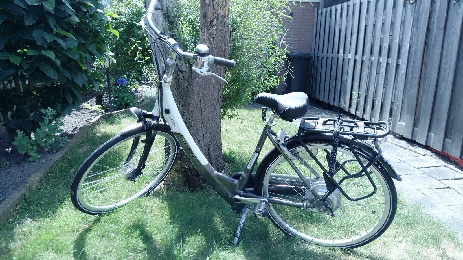 Sparta ION Comfort Dames E-bike - Zo goed als nieuw, Fietsen en Brommers, Ophalen, Minder dan 30 km per accu, Sparta, Gebruikt