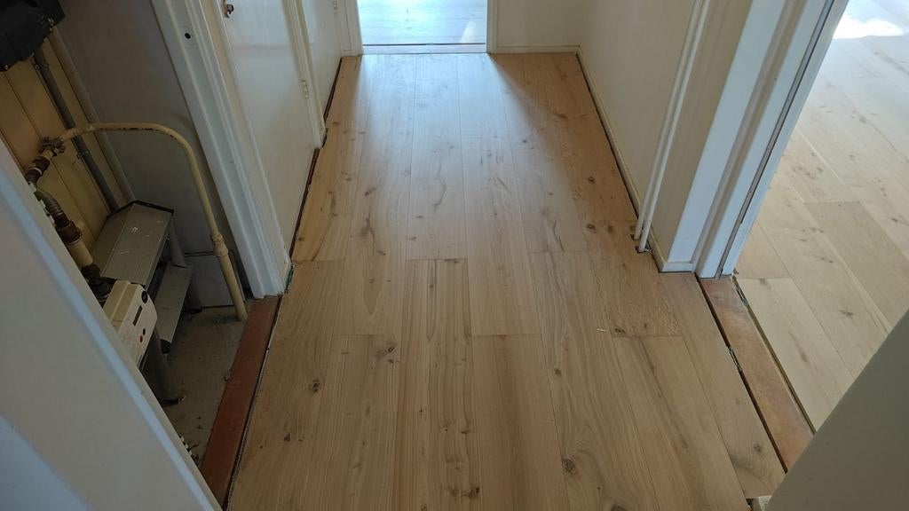 Foto 4 van Eiken/grenen vloerdelen +10% najaarkorting!
