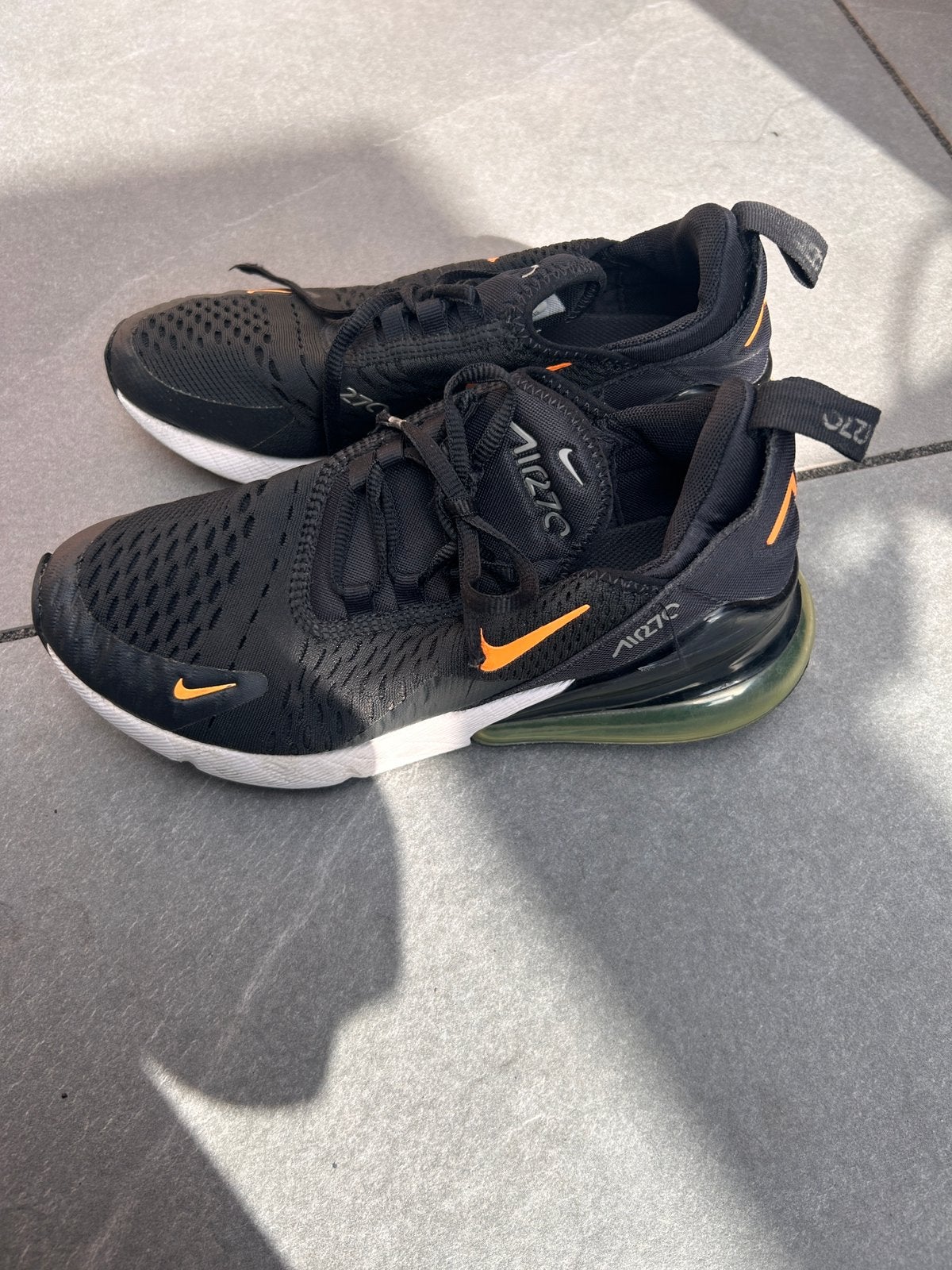 Nike Air 270 weinig gebruikt, Ophalen, Gedragen