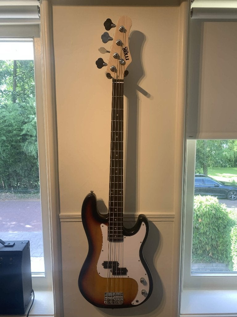Basgitaar - Max Music, Ophalen, Zo goed als nieuw, Elektrisch