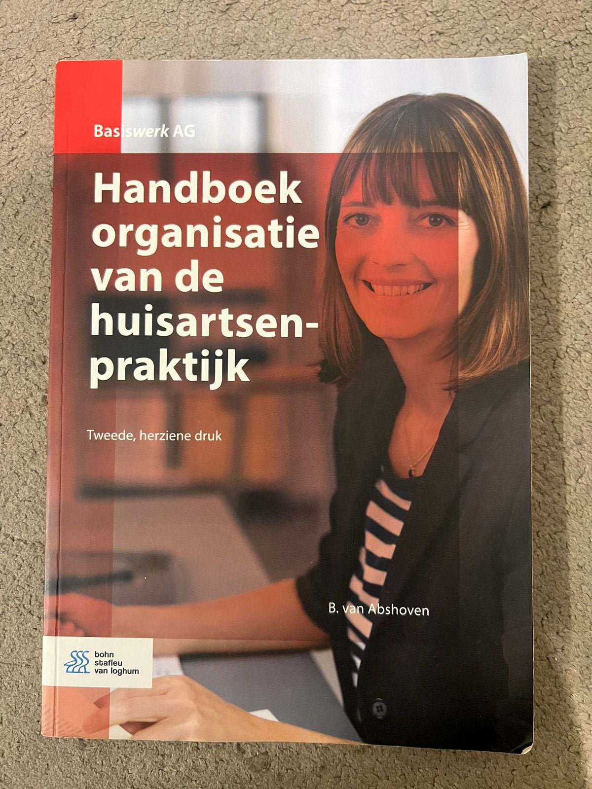 Studieboek doktersassistent, Ophalen of Verzenden, Zo goed als nieuw