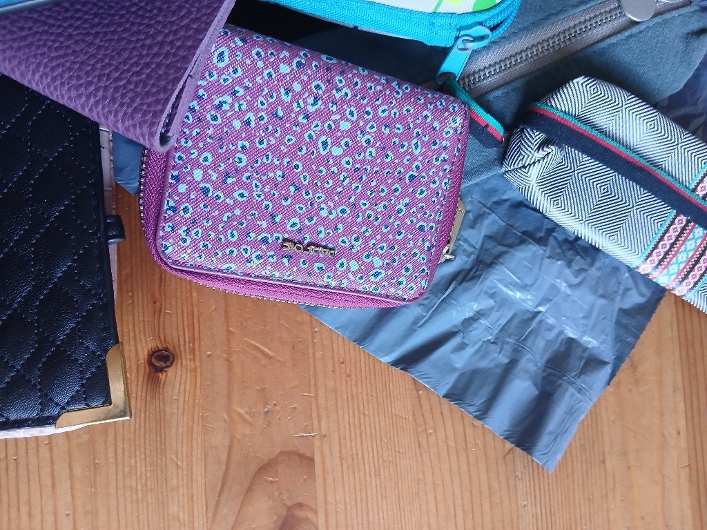 Pen cases & wallets, Diversen, Schrijfwaren, Ophalen, Zo goed als nieuw